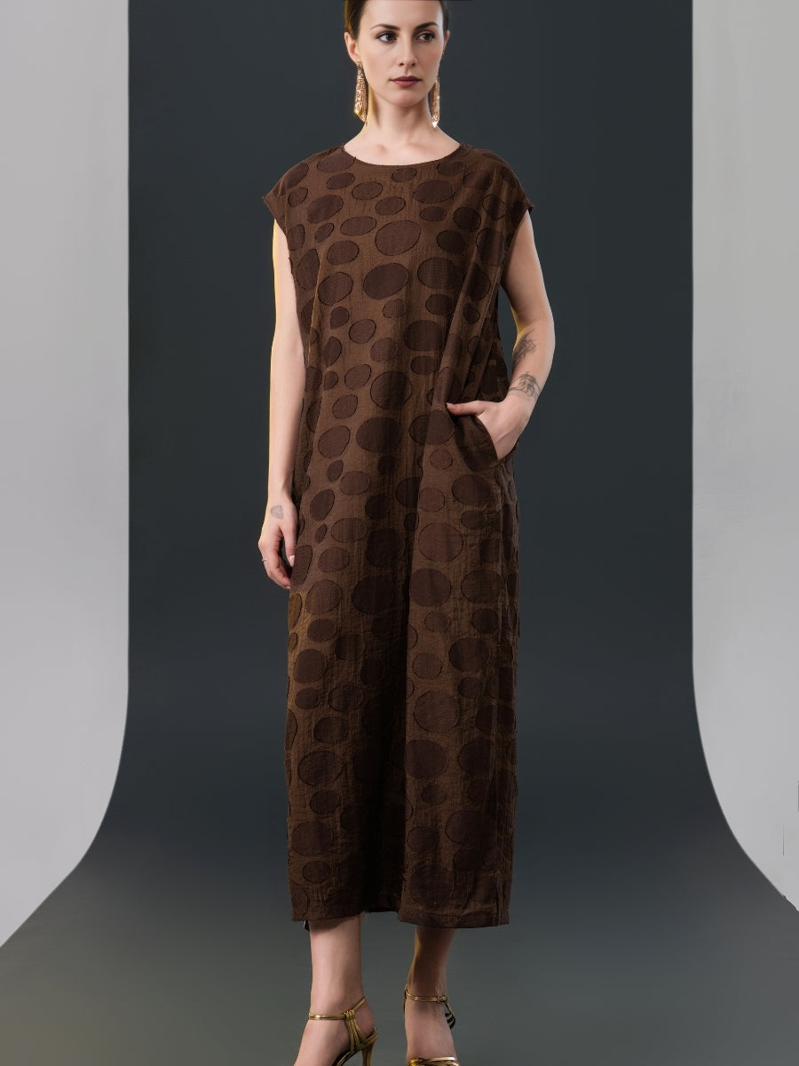 Chic Brown Sleeveless Maxi Dress with Polka Dot Texture