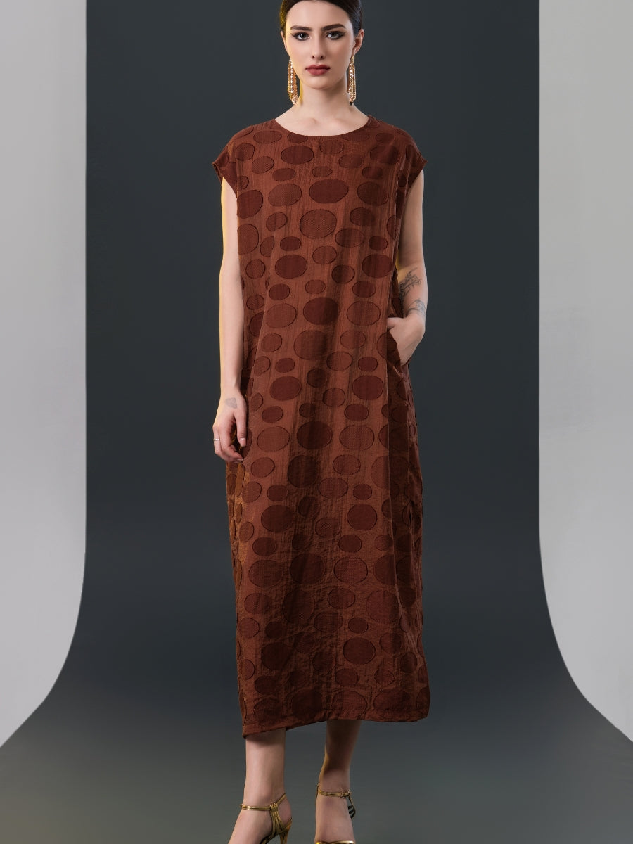 Chic Brown Sleeveless Maxi Dress with Polka Dot Texture