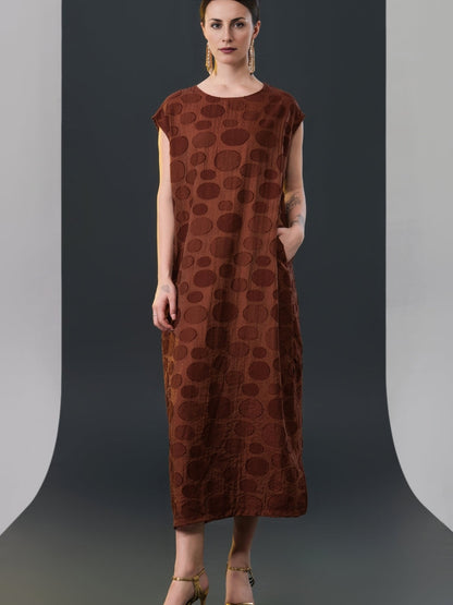 Chic Brown Sleeveless Maxi Dress with Polka Dot Texture