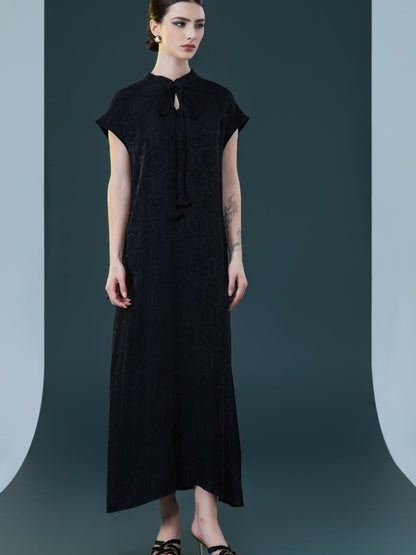 Elegant Black Cap-Sleeve Maxi Dress with Tie Neck