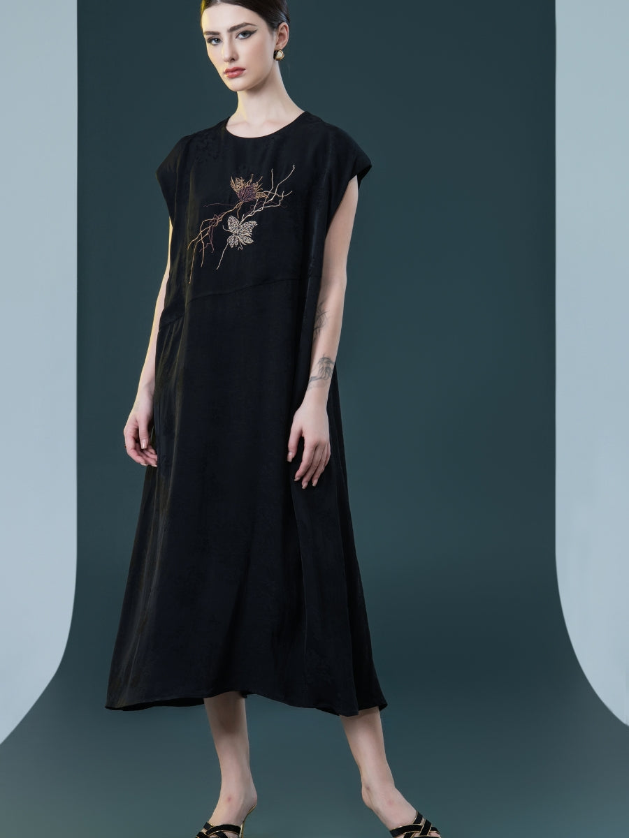 Rust Sleeveless Embroidered Midi Dress