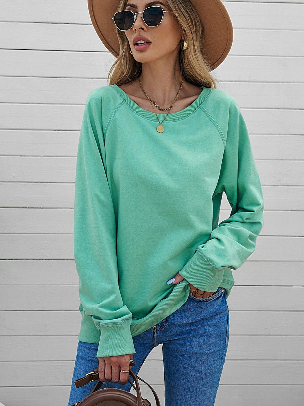 Green Crew Neck Long Sleeve Sweatshirt with Distressed Detail