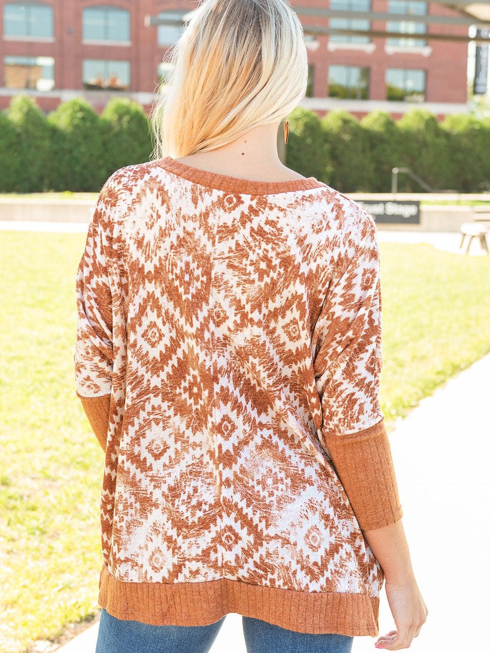 Aztec Print Batwing Sleeve White Blouse with Ribbed Trim
