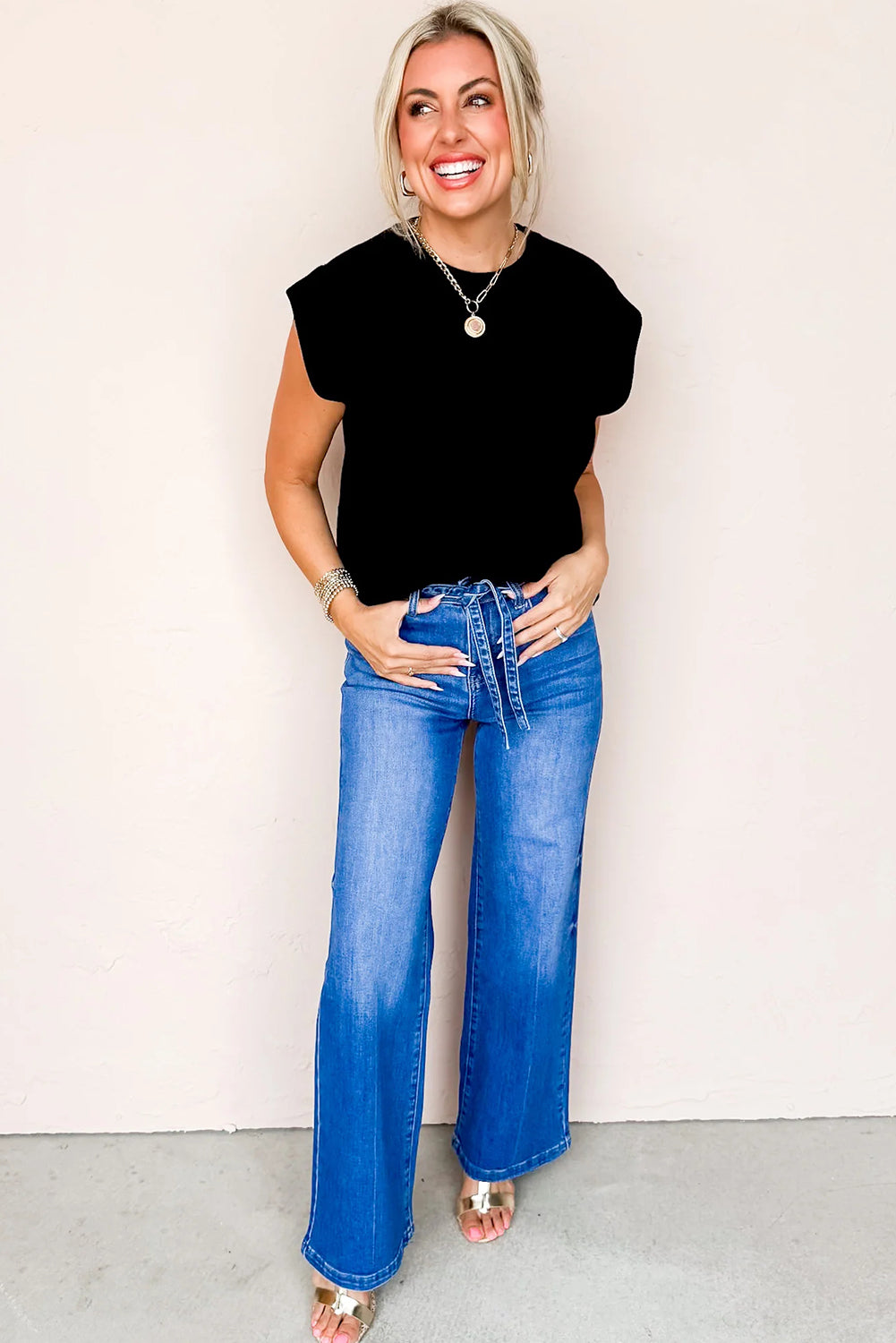 Black Solid Color Knit Cap Sleeve Sweater