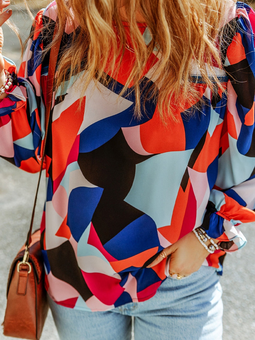 Glowing Abstract Pattern Ruffled Sleeve Crewneck Blouse