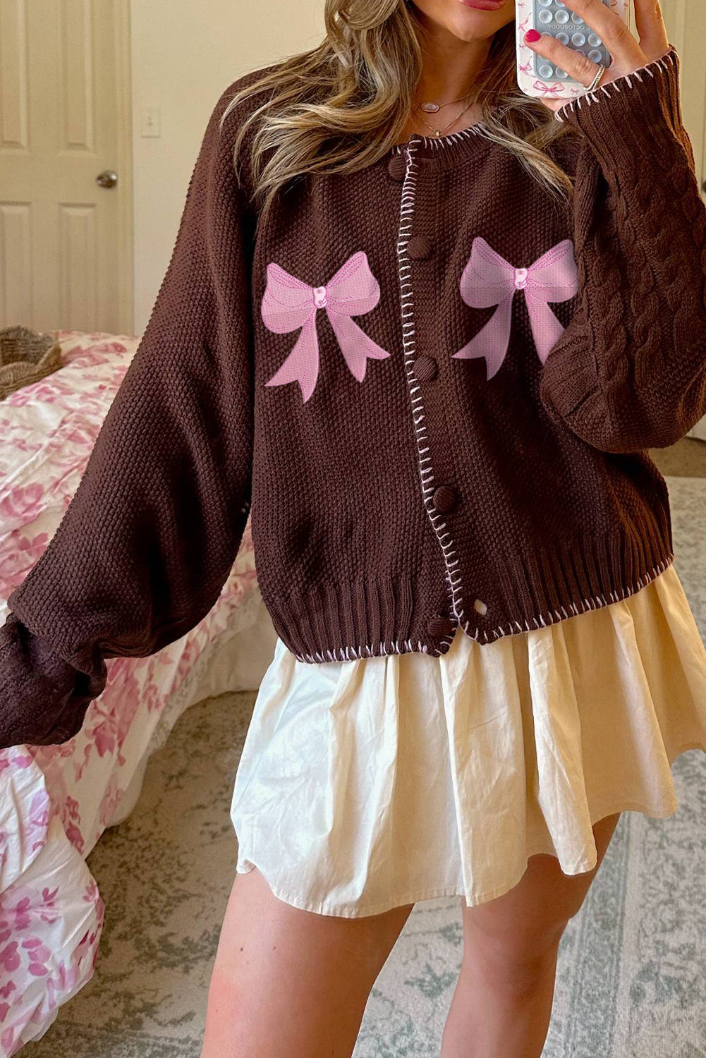 Chicory Coffee Bow Graphic Contrast Stitched Trim Chunky Cardigan Sweater