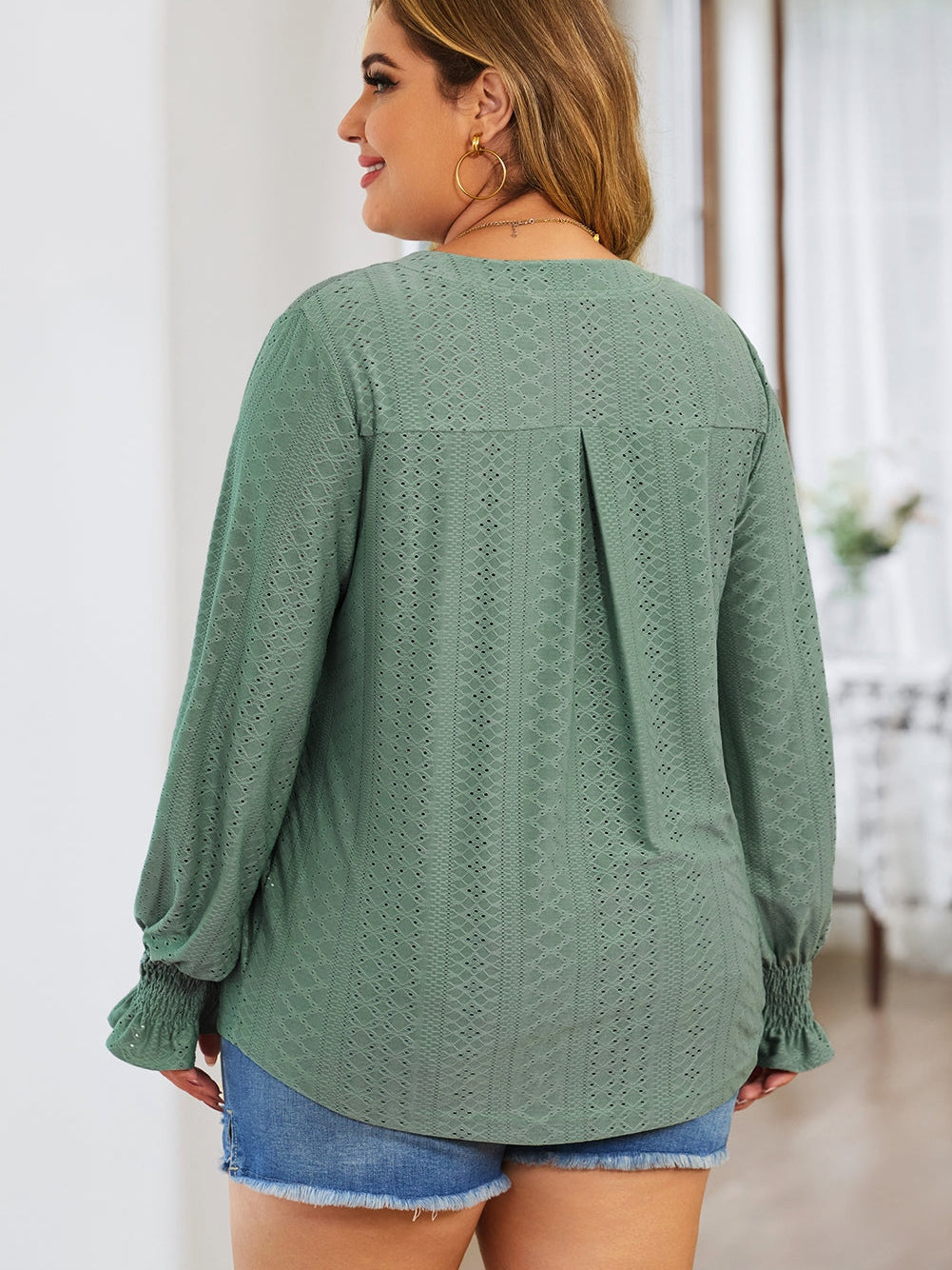 Green Eyelet Jacquard Split Neck Flounce Sleeve Plus Size Blouse