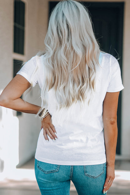 Festive White Western Tree Print Graphic T-shirt