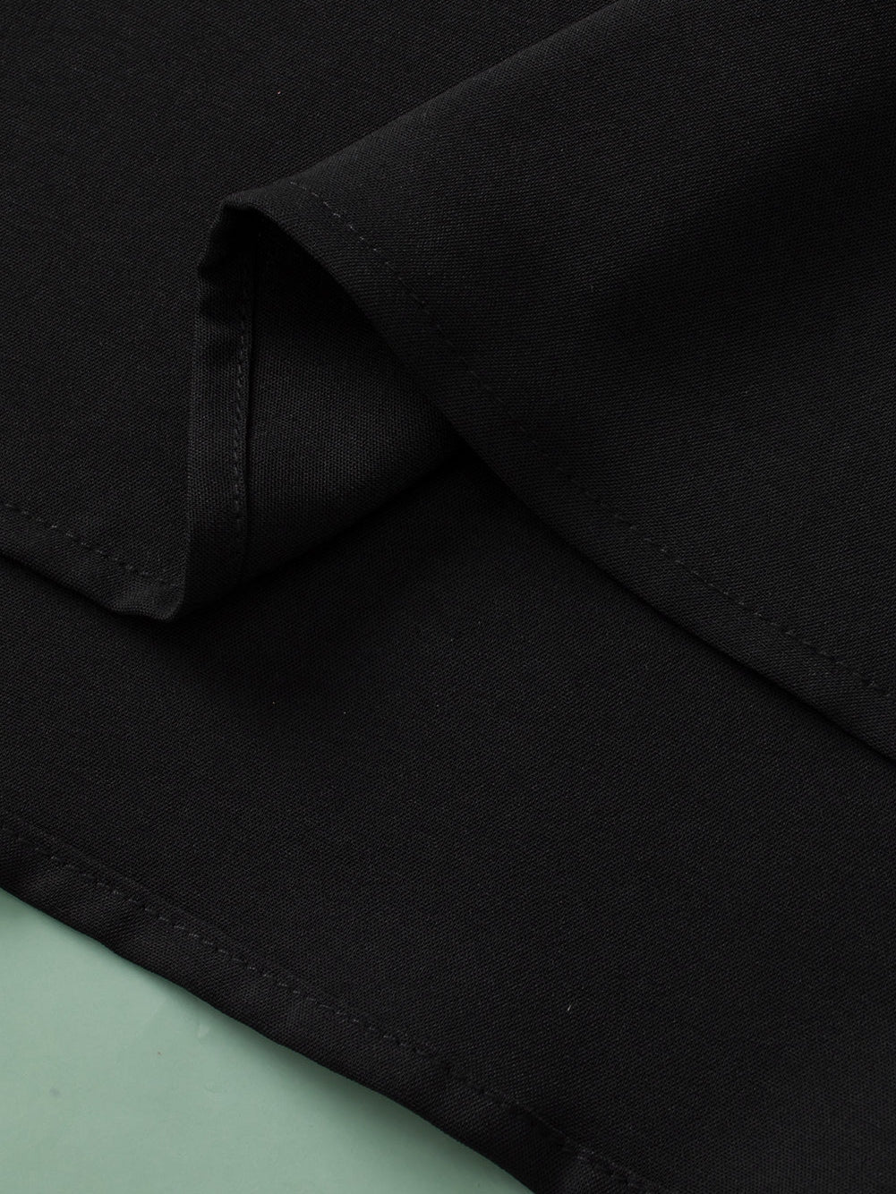 Black Lace Trim Short Sleeve V Neck Plus Size Top