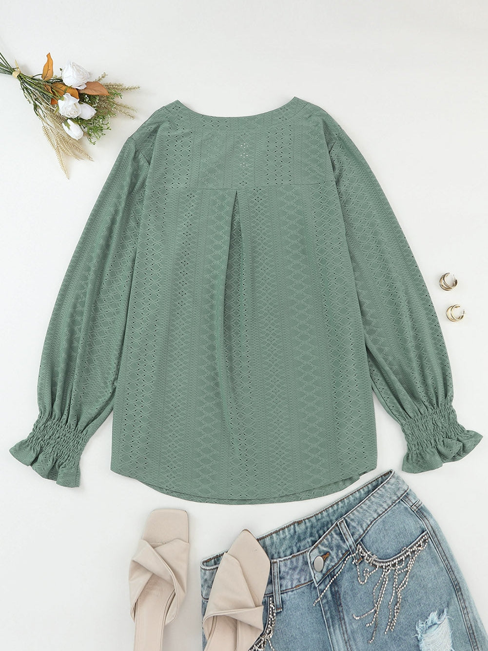 Green Eyelet Jacquard Split Neck Flounce Sleeve Plus Size Blouse