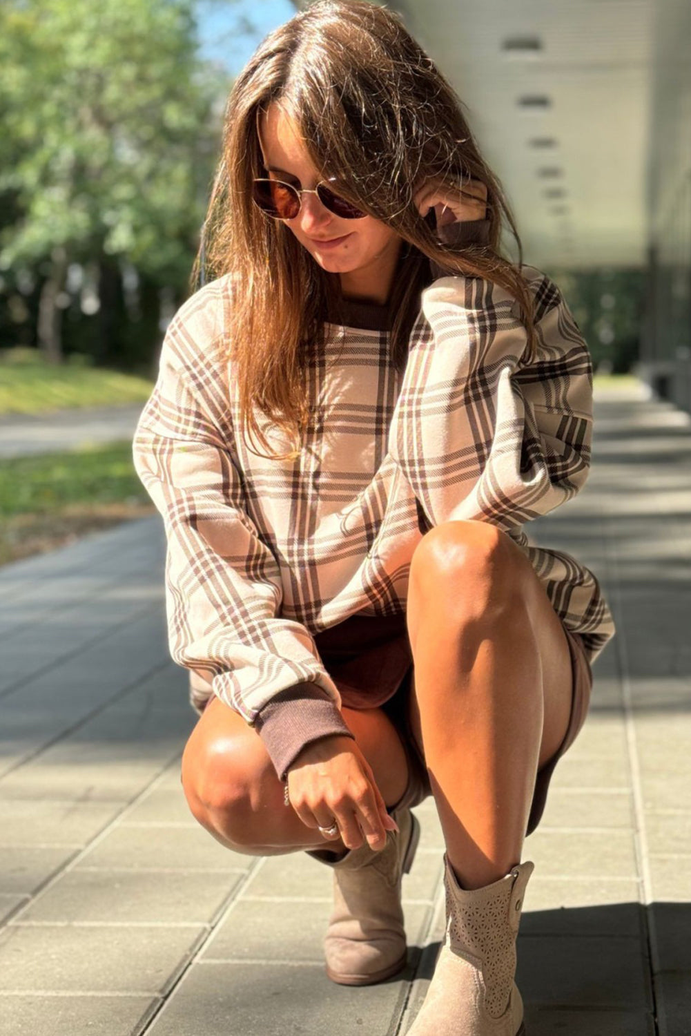 Parchment Plaid Loose Pullover Sweatshirt
