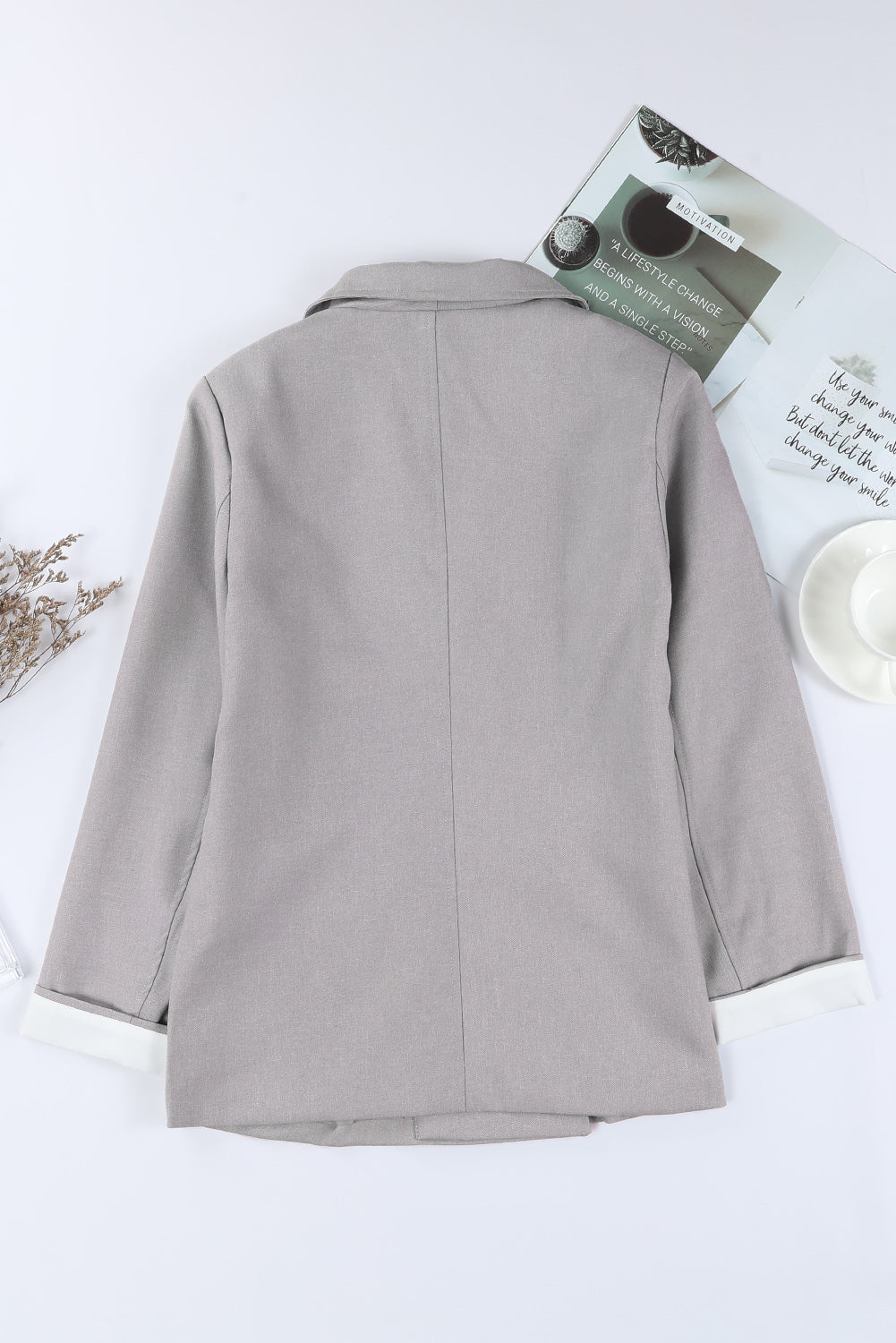 Gray Buttoned Lapel Collar Blazer with Pocket