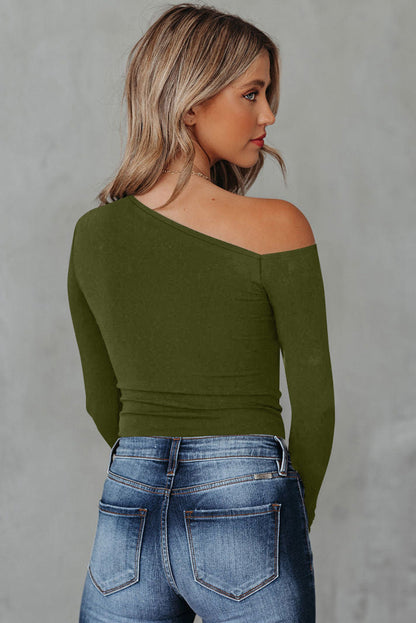Green One-Shoulder Long Sleeve Knit Top for Chic Styling
