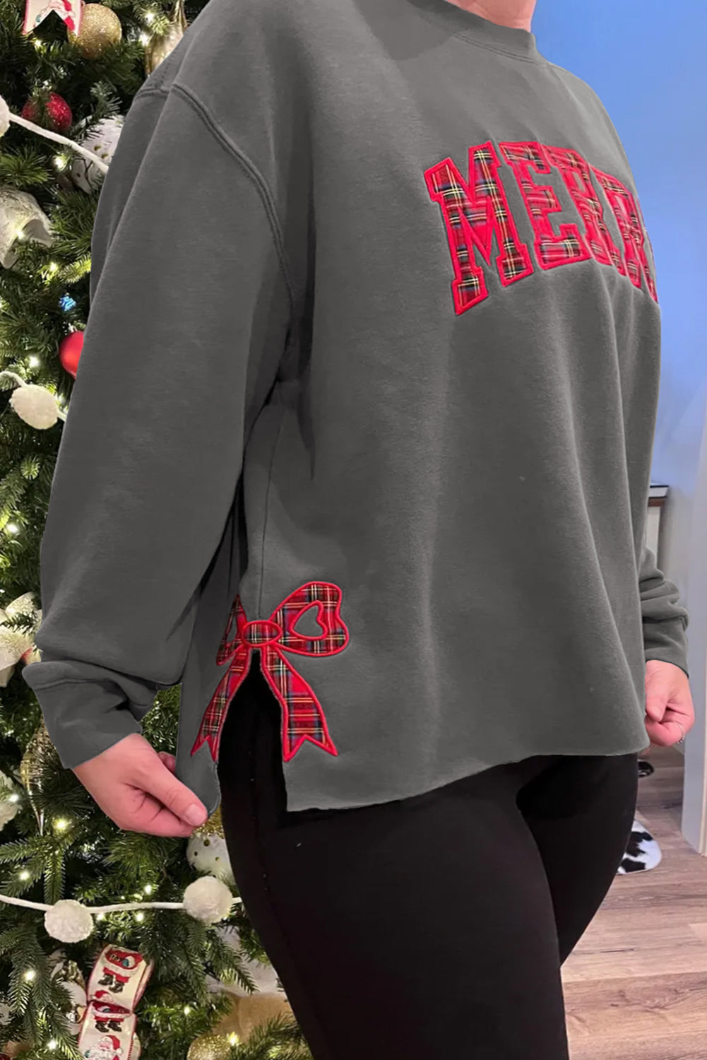 Medium Grey MERRY Side Bow Plaid Pattern Embroidered Graphic Plus Size Sweatshirt