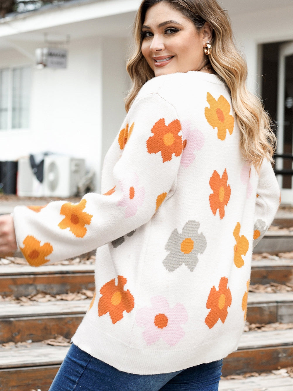 White Floral Ribbed Trim Plus Size Casual Sweater