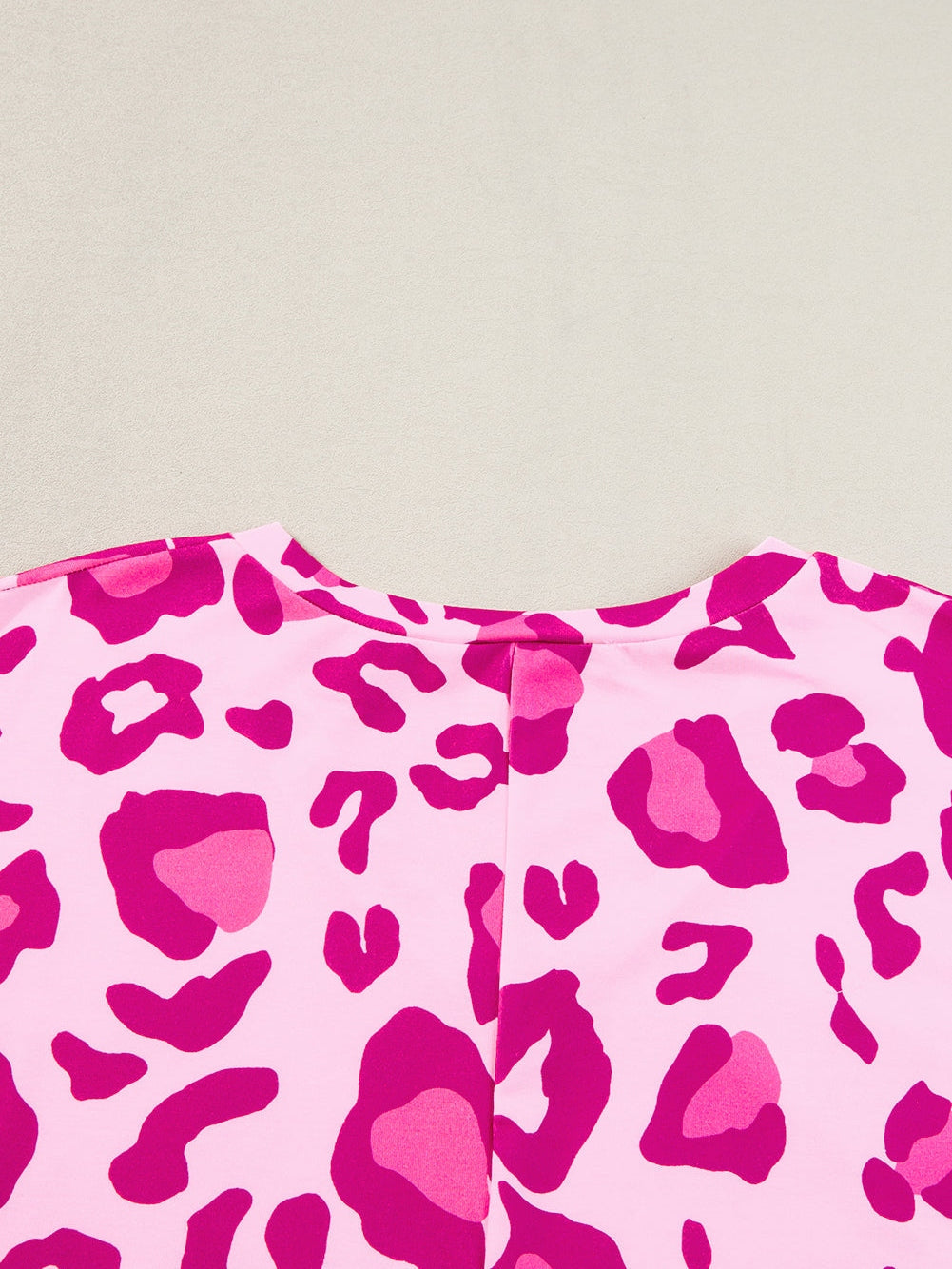 Floral Leopard Print Oversized V-Neck Plus Size T-Shirt