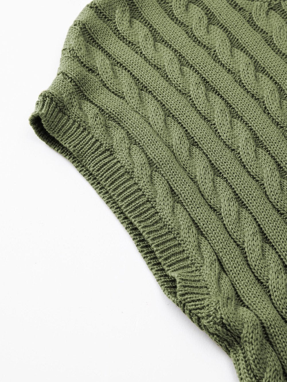 Green Jungle Cable Knit Short Sleeve Sweater with Crew Neck