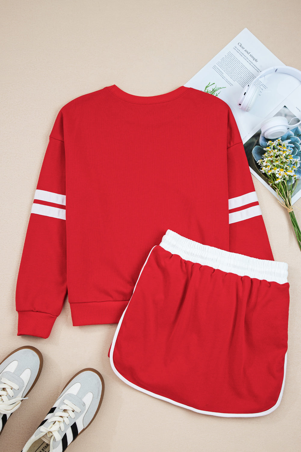 oversize sweatshirt mini skirt set