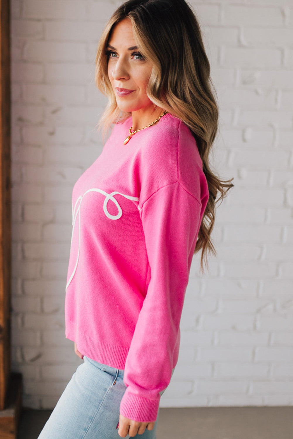 Heart Embroidered Ribbed Edge Crew Neck Sweater