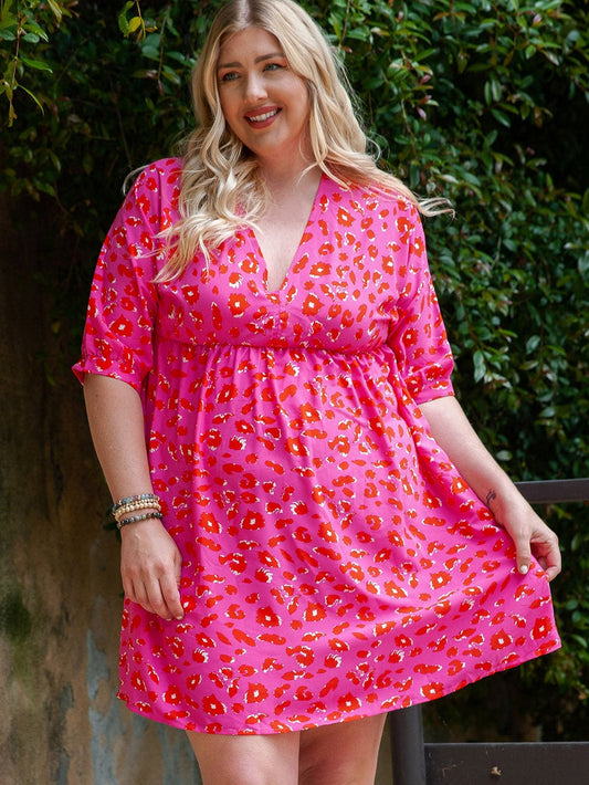 Leopard Print Plus Size Babydoll Dress with V Neck and Bubble Sleeves