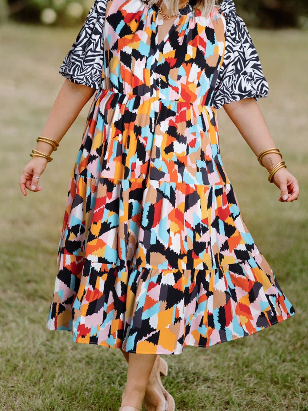 Pink Geometric Print Tiered Shift Dress for Plus Size Fashionistas