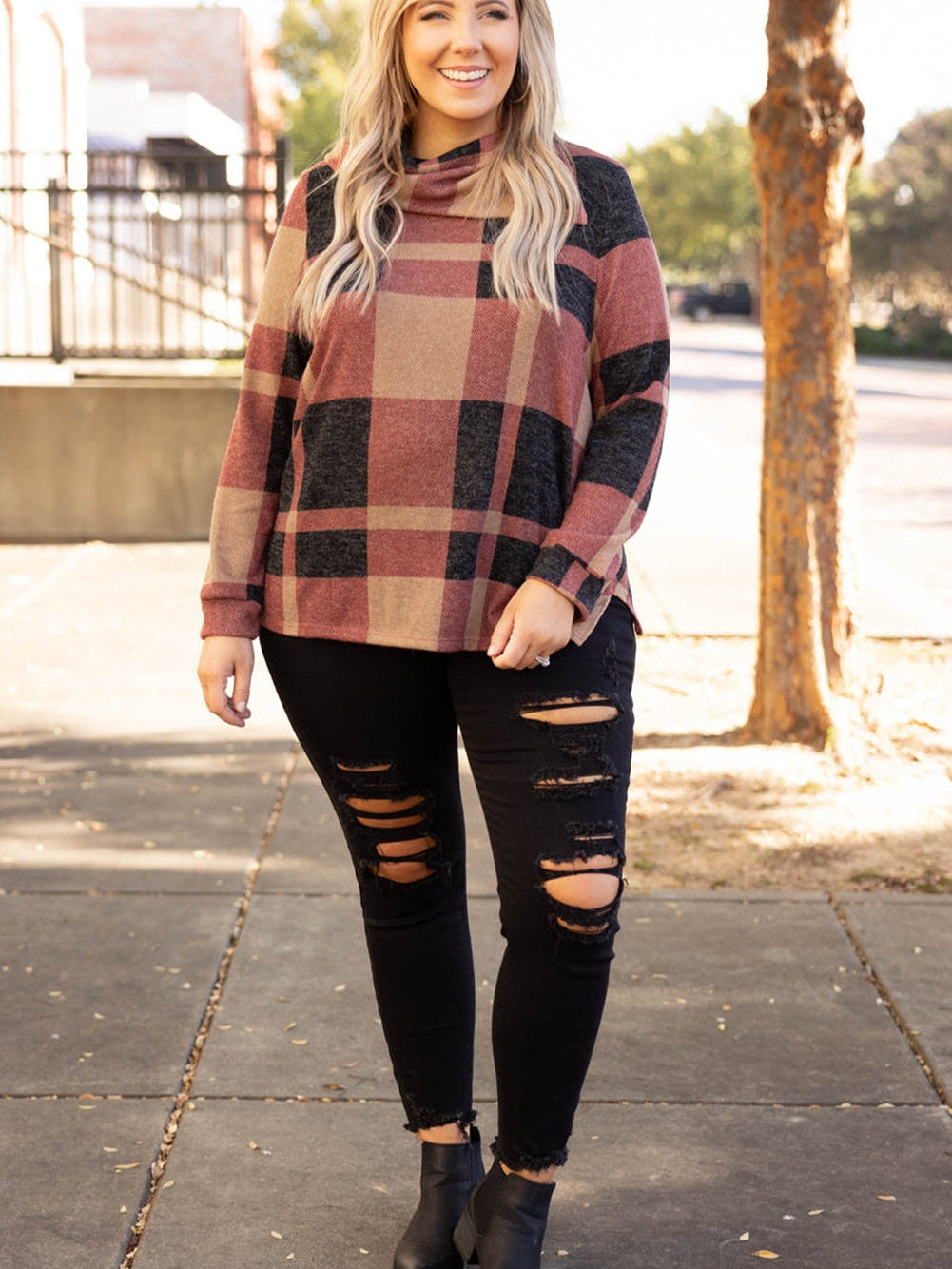 Mineral Red Geometric Print Plus Size Long Sleeve Collared Top