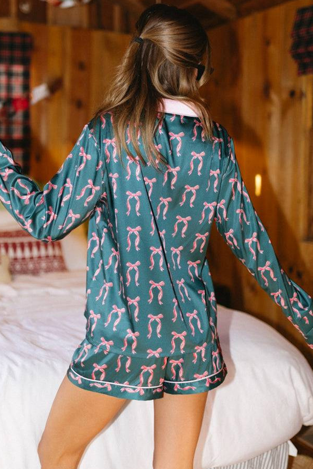 Green Ribbon Bow Print Silky Long Sleeve Shirt and Shorts 2pcs Pajama Set