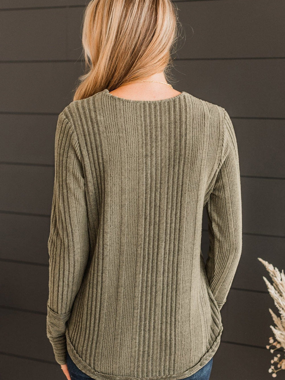 Jungle Green Ribbed Knit V-Neck Button-Up Top