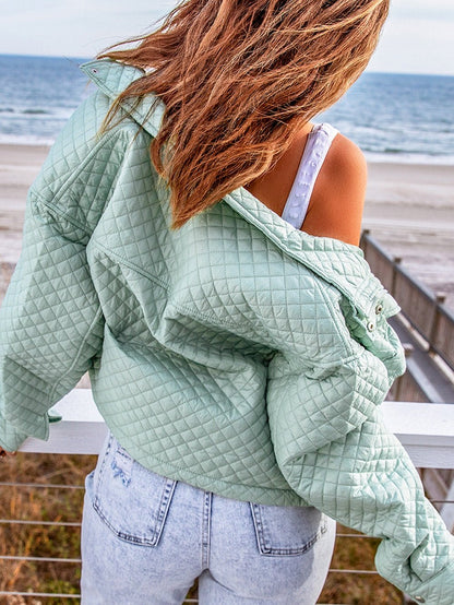 Green Quilted Zip-up Cropped Jacket with Chic Pockets