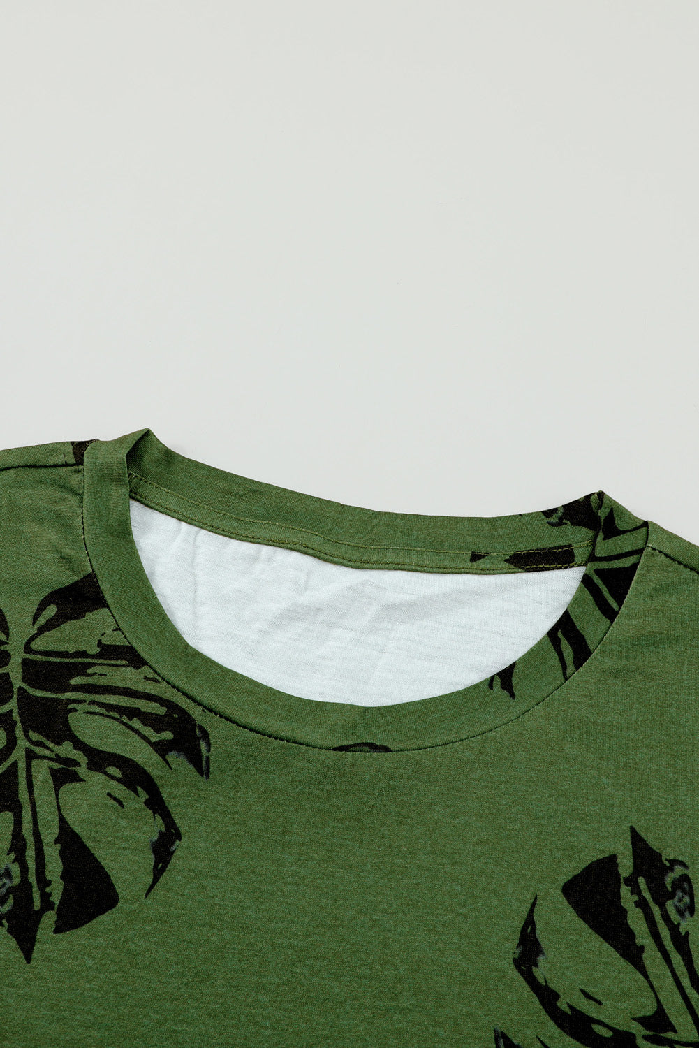 Green Dandelion Print Crew Neck T-shirt