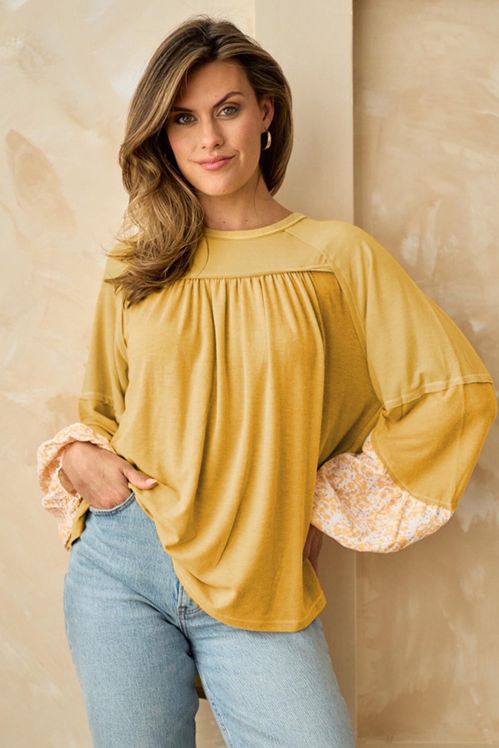 Floral Print Beige Colorblock Balloon Sleeve Top with Exposed Seams