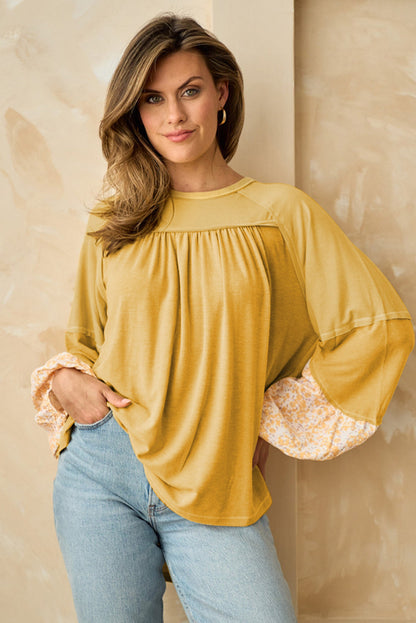 Floral Print Beige Colorblock Balloon Sleeve Top with Exposed Seams