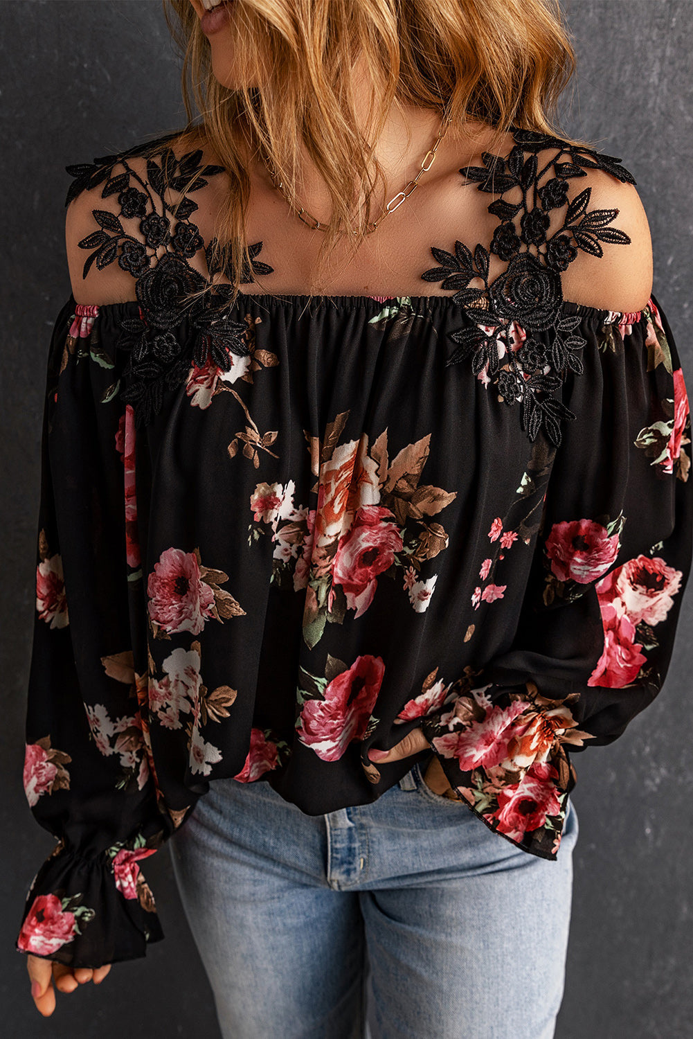 Casual Feather Print Off Shoulder Strap Blouse