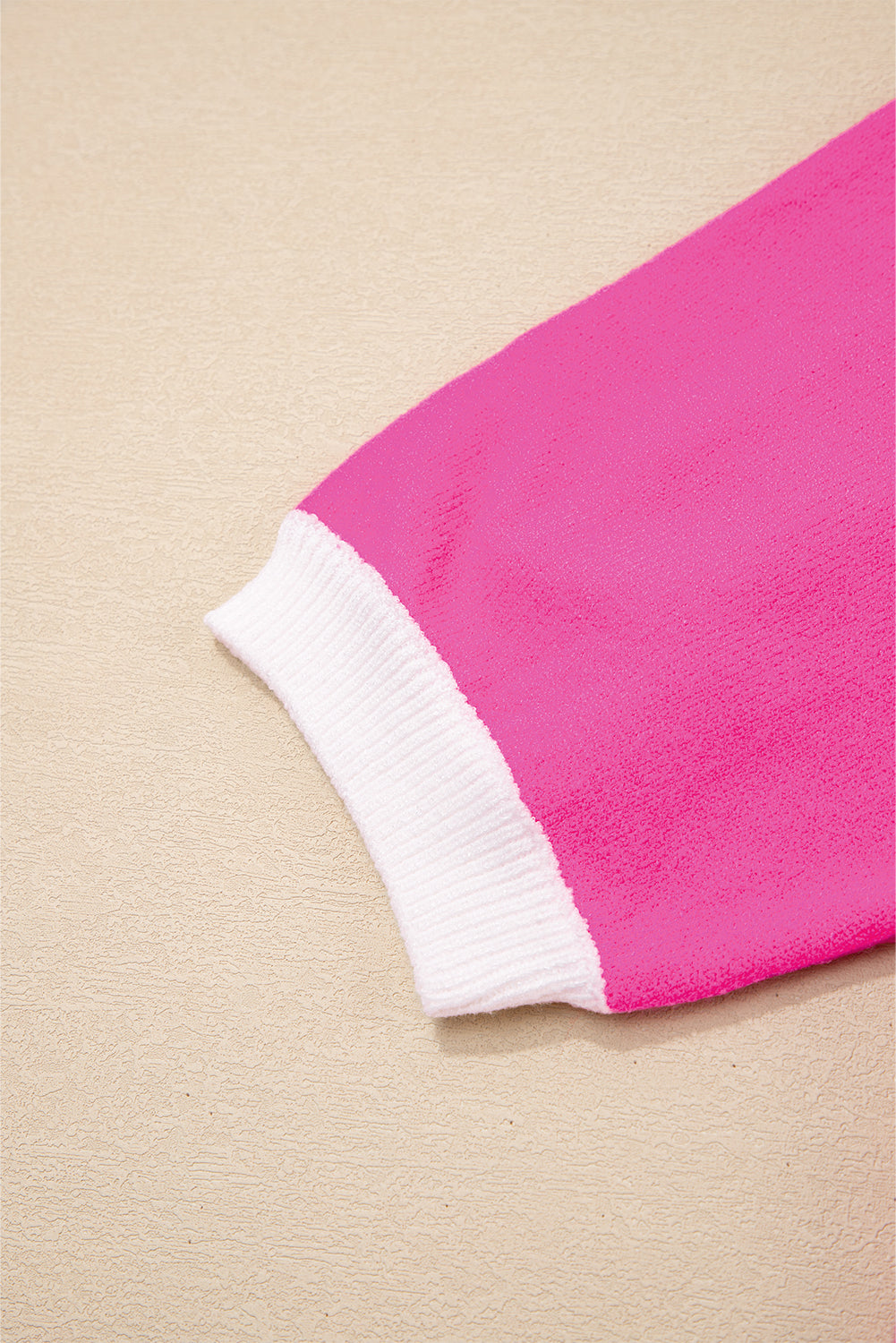 Bright Pink XOXO Tinsel Graphic Valentines Contrast Trim Crew Neck Short Puff Sleeve Sweater Tee