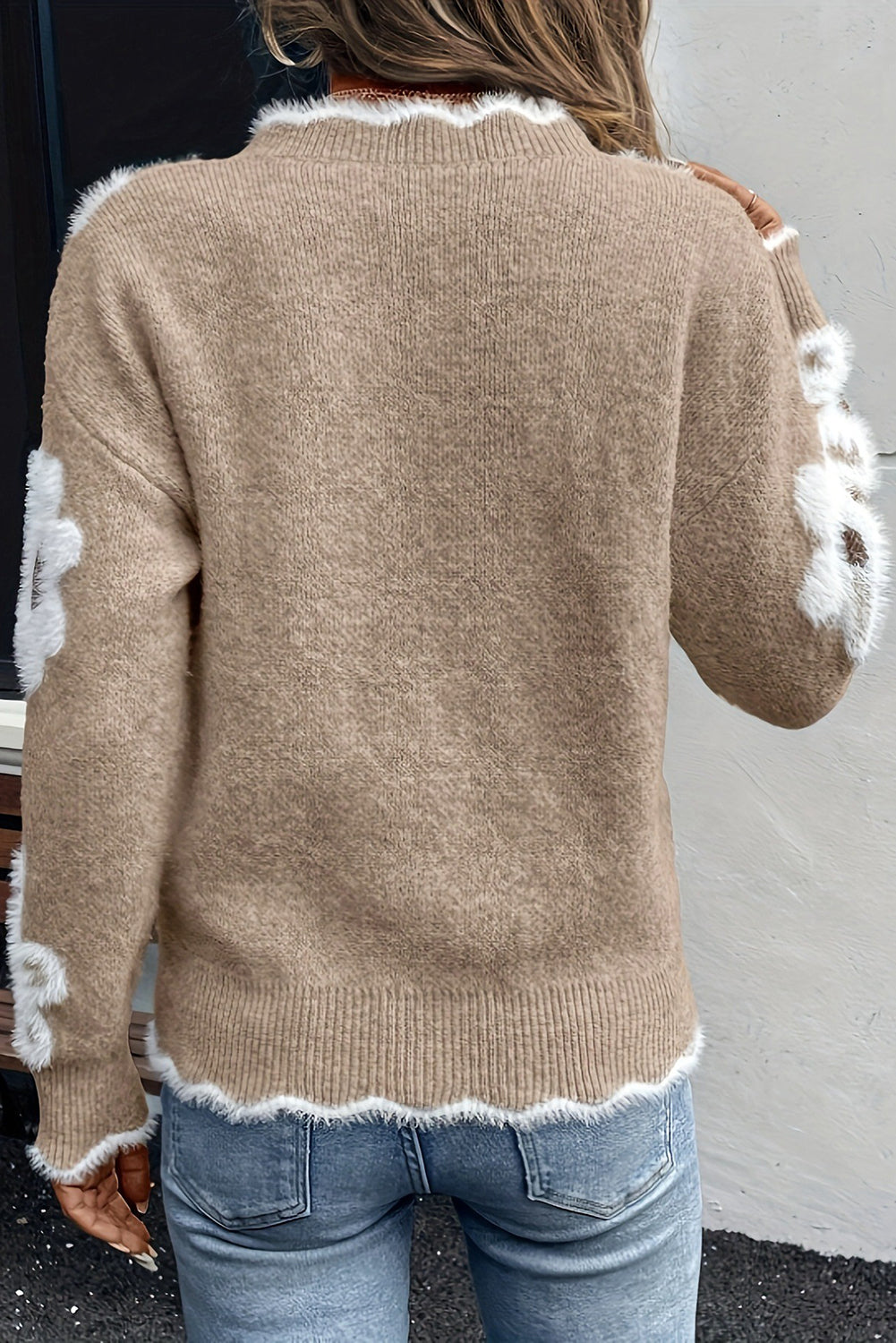 scalloped v neck sweater