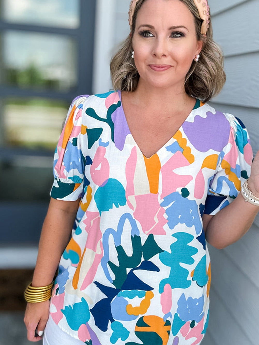 Sky Blue Geometric Print Puff Sleeve V Neck Top for Curvy Fashionistas