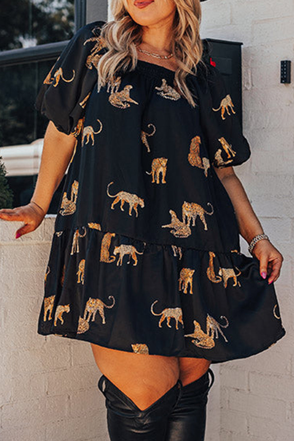 Cheetah Wonderland Plus Size Mini Dress with Puff Sleeve Flair