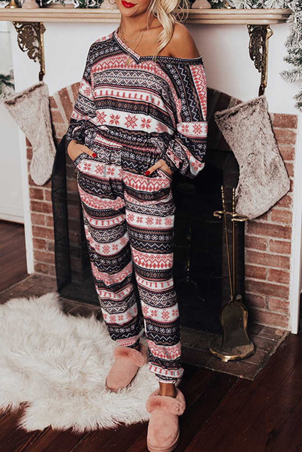 Black Retro Christmas Pattern Loose Pullover 2pcs Lounge Pant Set