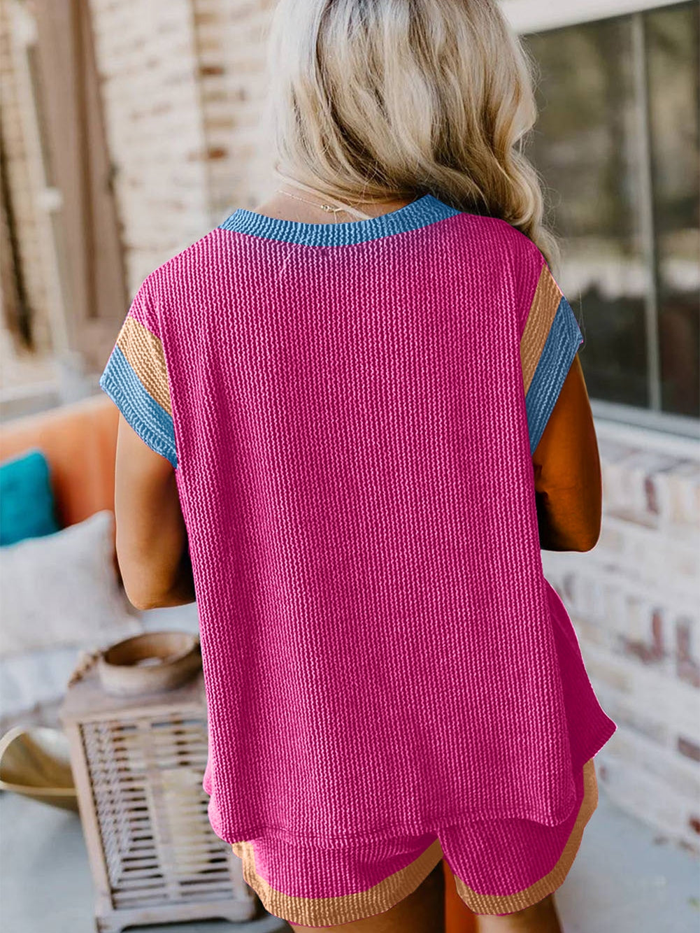 Vibrant Pink Patchwork Knit Lounge Set for Plus Size Women