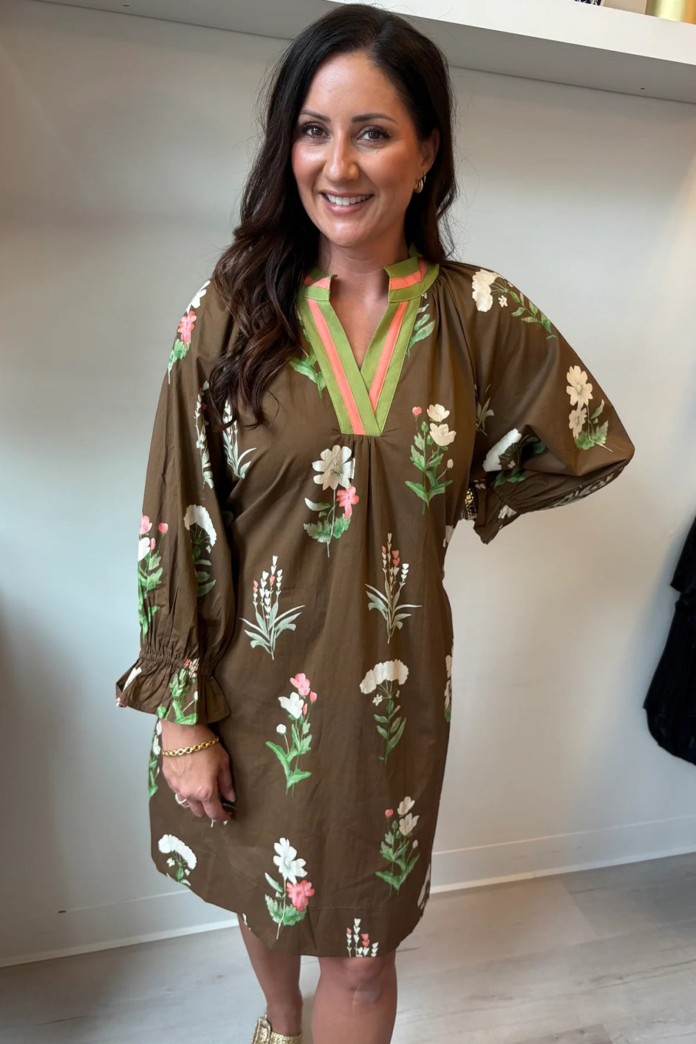 Brown Floral Print Striped Contrasted V Neck Flounced Bracelet Sleeve Shift Dress