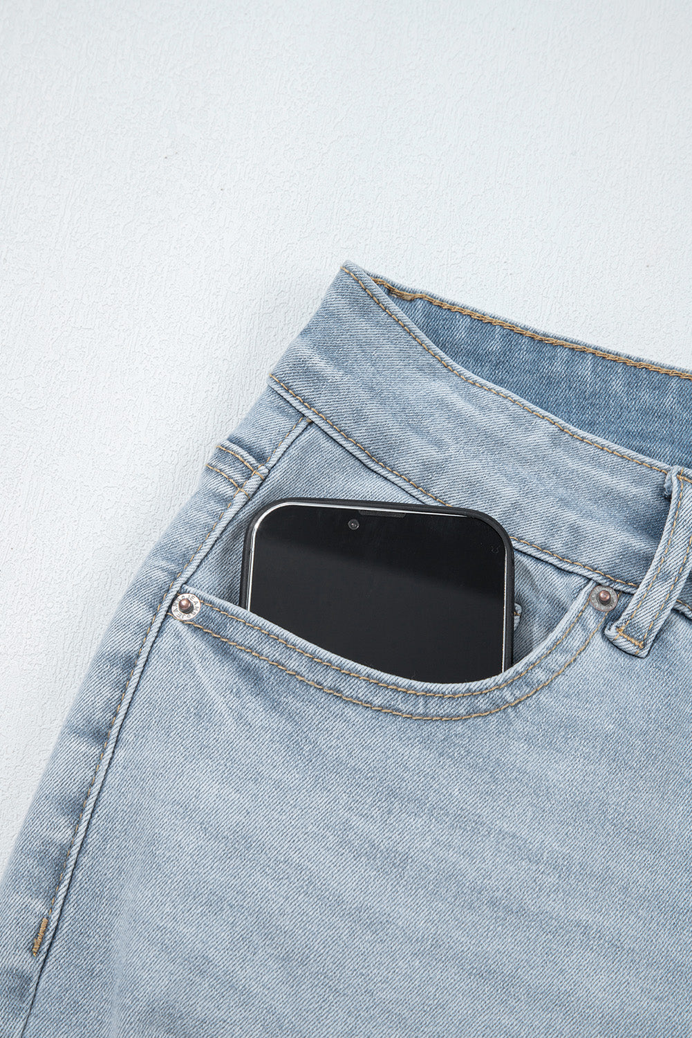 distressed skinny jeans