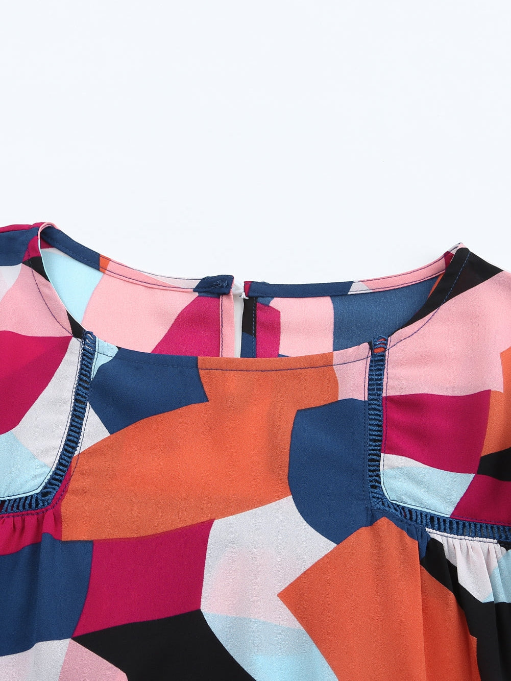 Glowing Abstract Pattern Ruffled Sleeve Crewneck Blouse