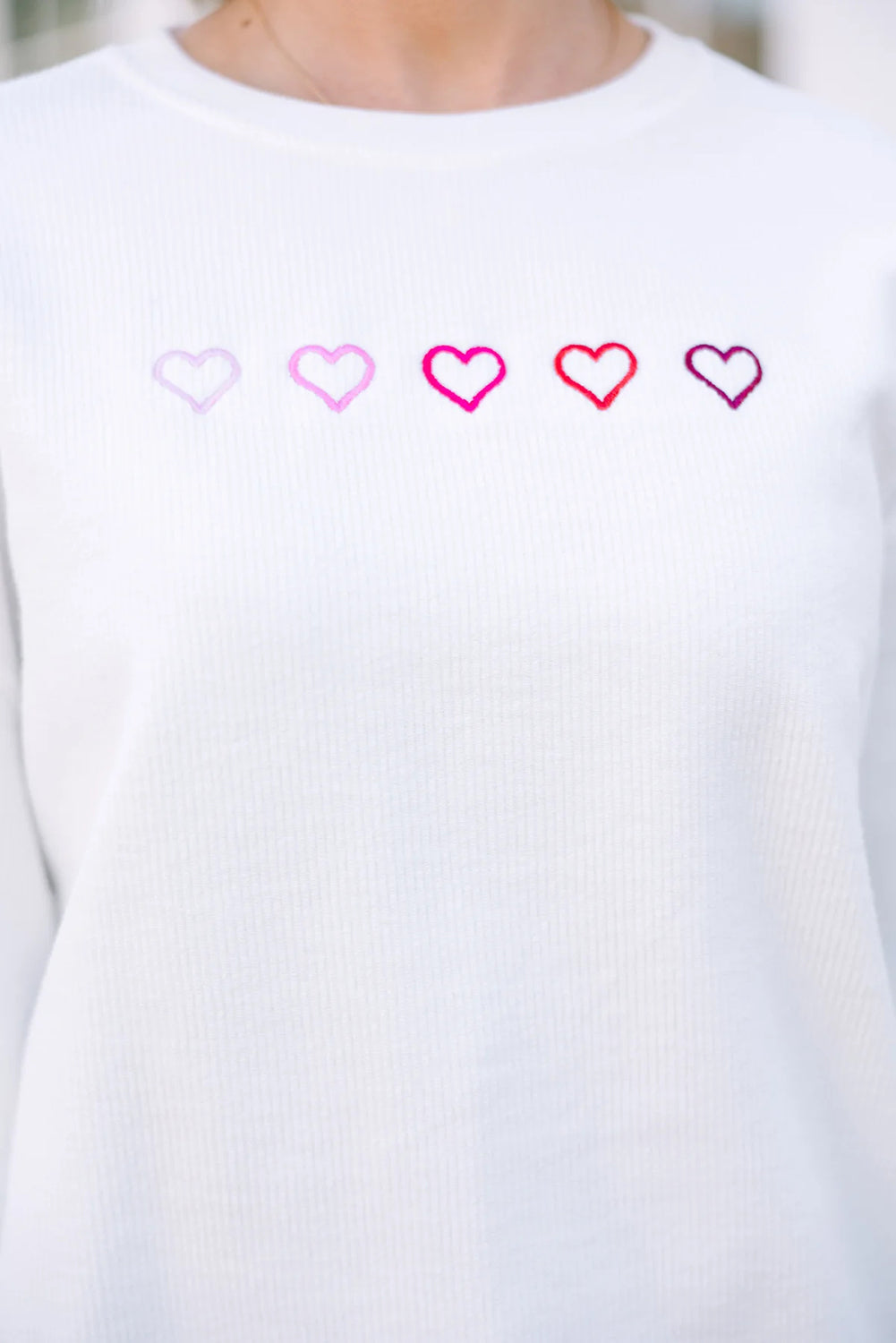 White 3d Ribbed XOXO Heart Embroidered Drop Shoulder Sweatshirt