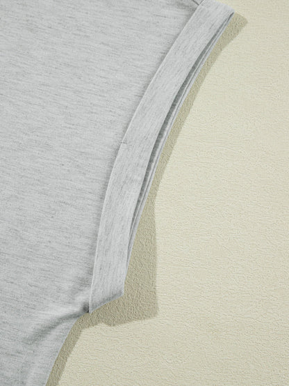 Gray Contrast Stitching Cuffed Sleeve Plus Shorts Set