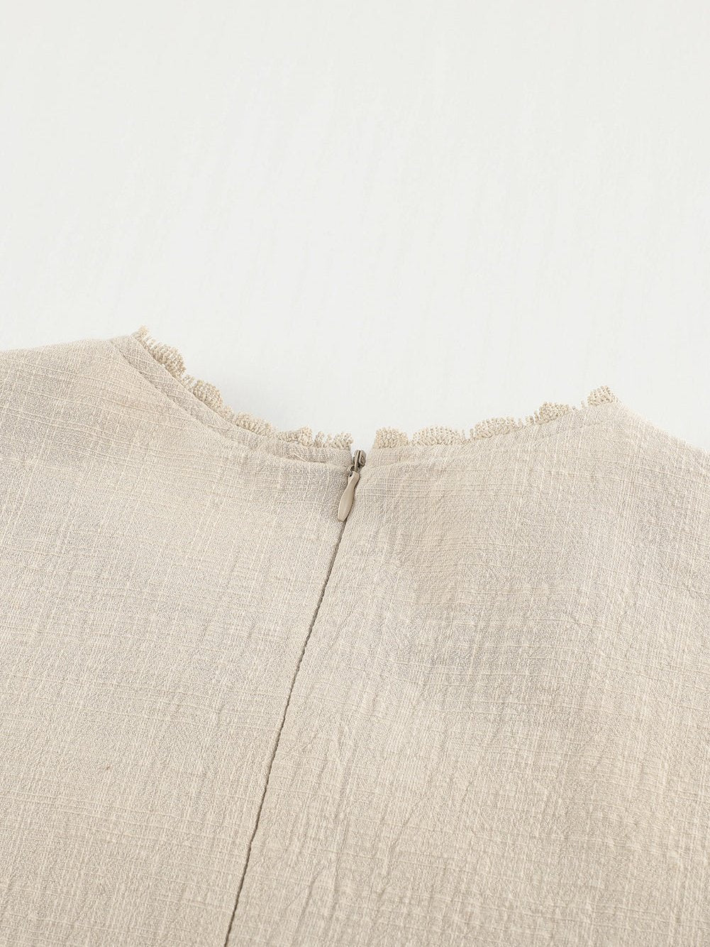 Billowed Puff Sleeve Cotton & Linen Blouse with Crew Neck