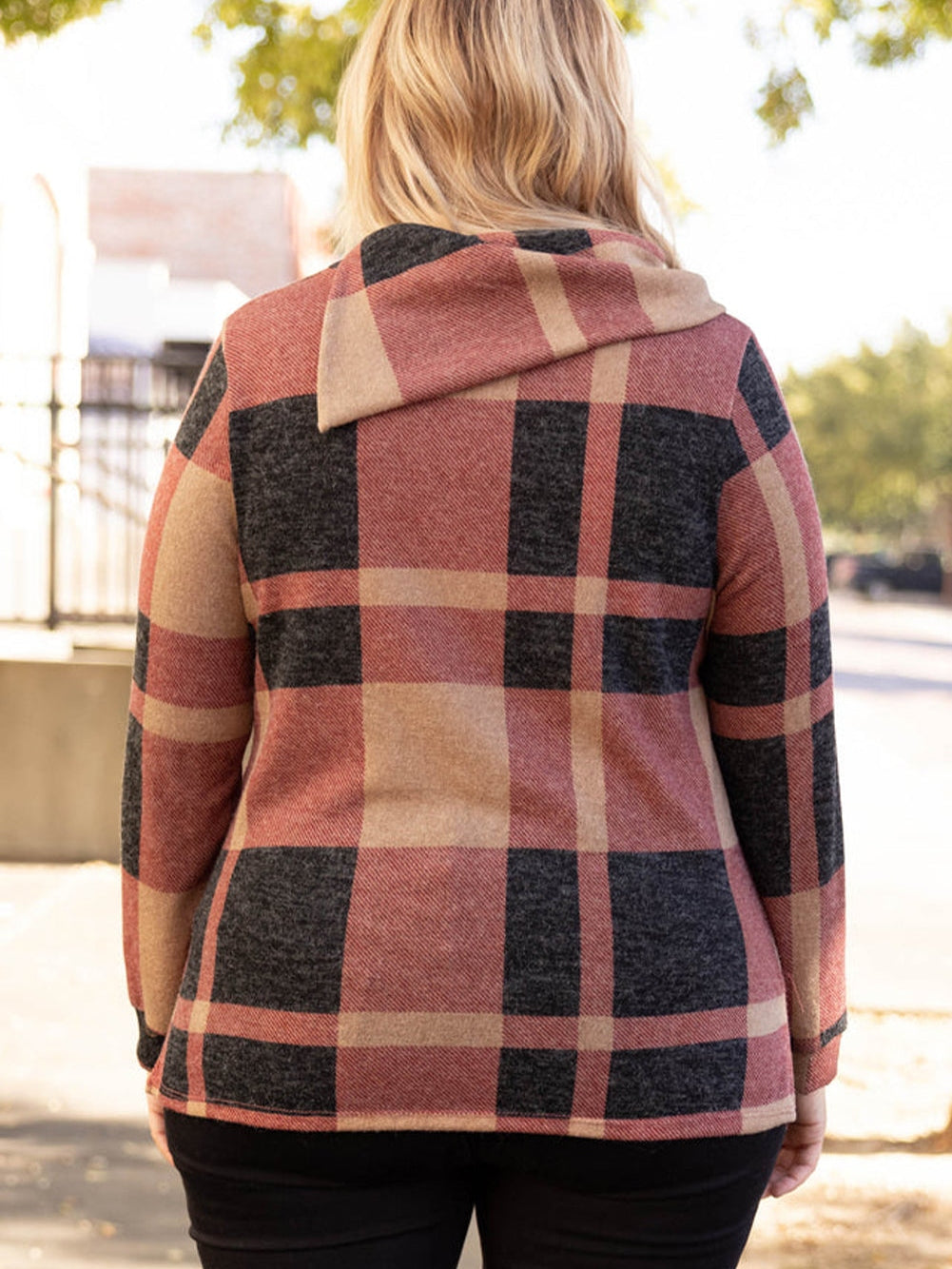 Mineral Red Geometric Print Plus Size Long Sleeve Collared Top