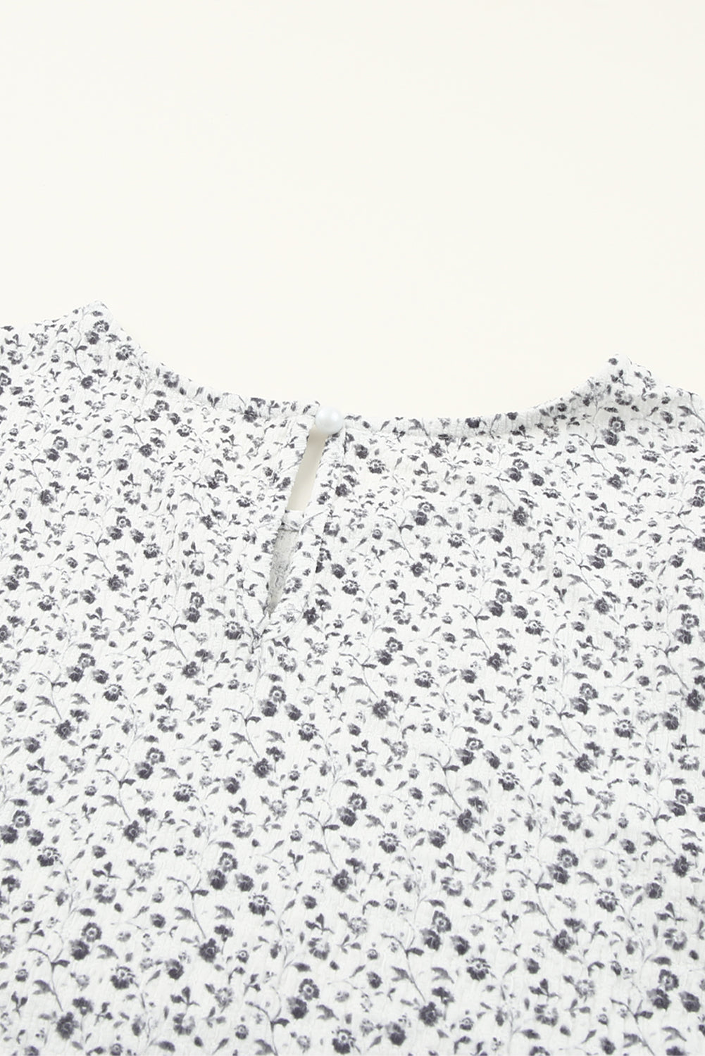 Floral Print Bubble Sleeve Black Blouse with Crinkle Texture