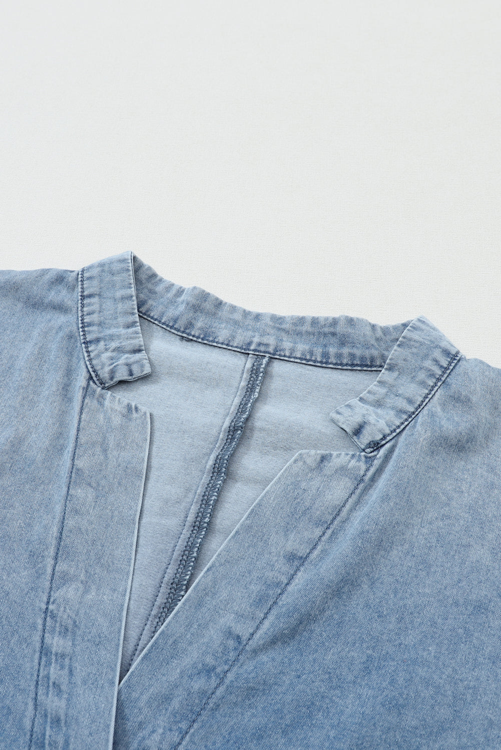 Stylish Single-Breasted Blouses with Ruffled Lapel