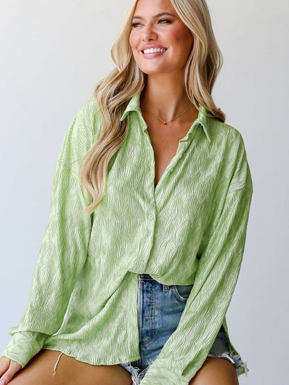 Green Slit Texture Oversized Collared Shirt