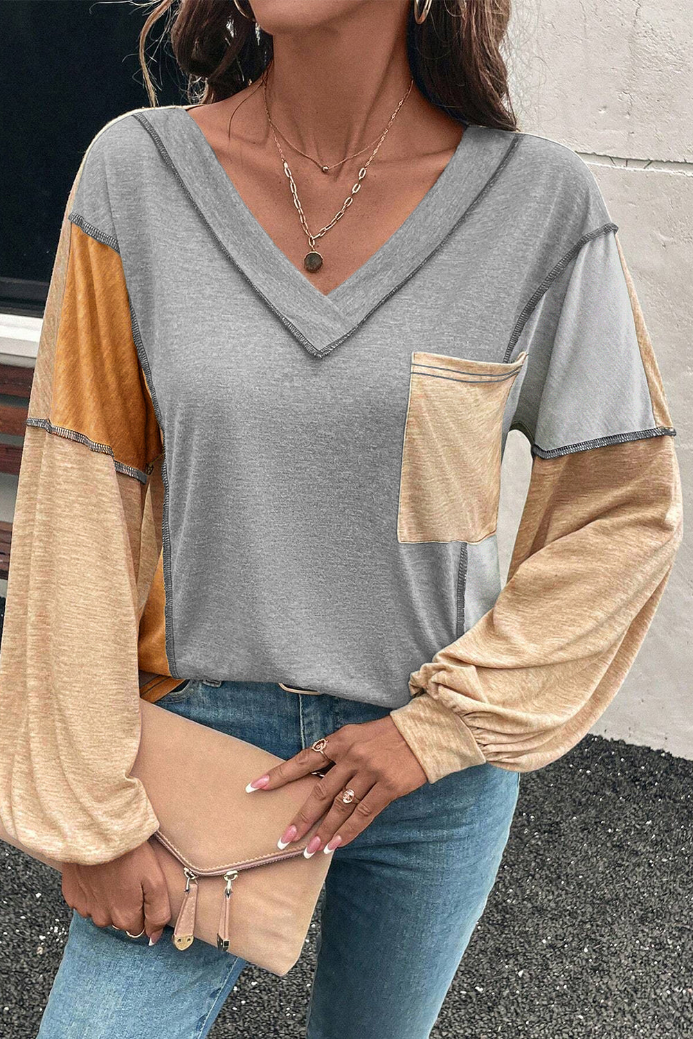High Exposed Stitching Colorblock V Neck Long Sleeve Top